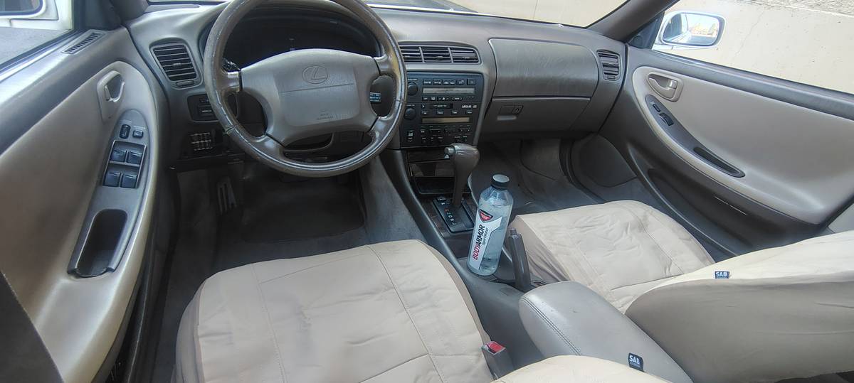 Lexus-es-300-1995-white-20