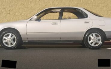 Lexus-es-300-1995-white