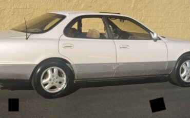 Lexus-es-300-1995-white-44