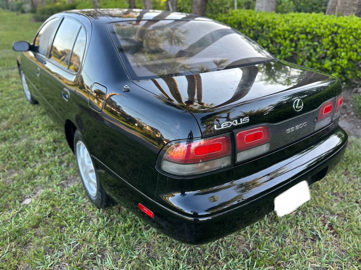 Lexus-gs-300-1995-black-6