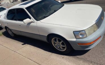 Lexus-ls-1994-white-1