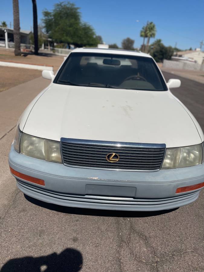 Lexus-ls-1994-white