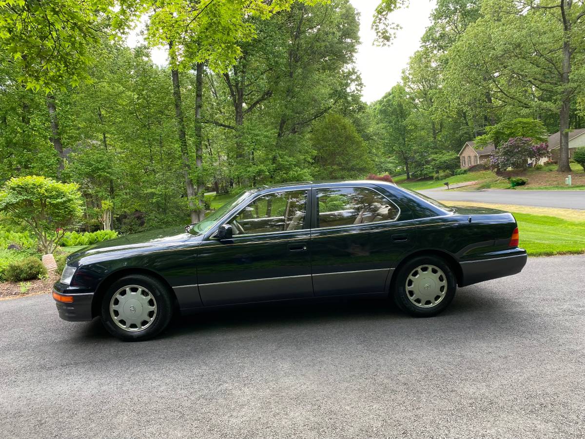 Lexus-ls-400-4-door-sedan-1995-black