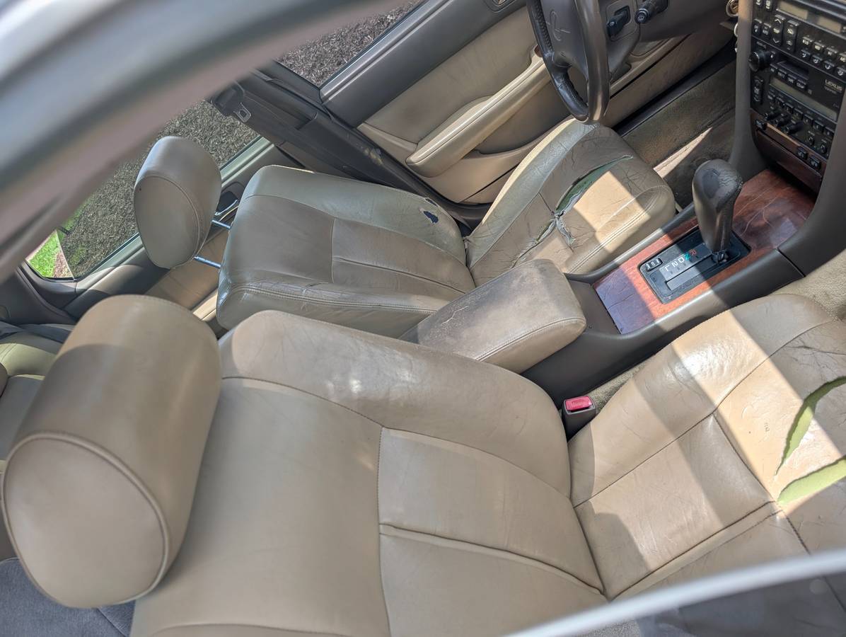 Lexus-ls400-1994-custom-15