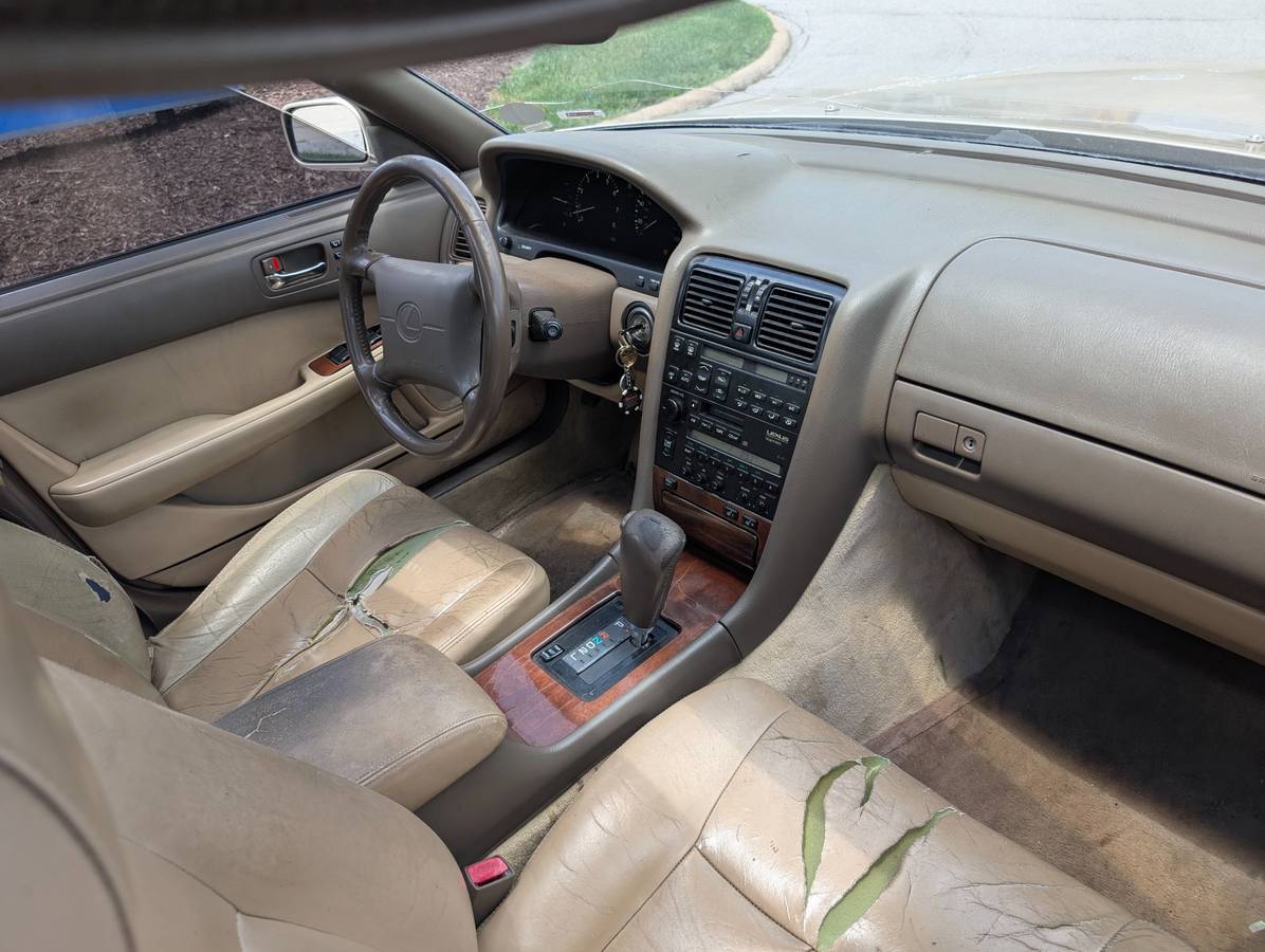 Lexus-ls400-1994-custom-7