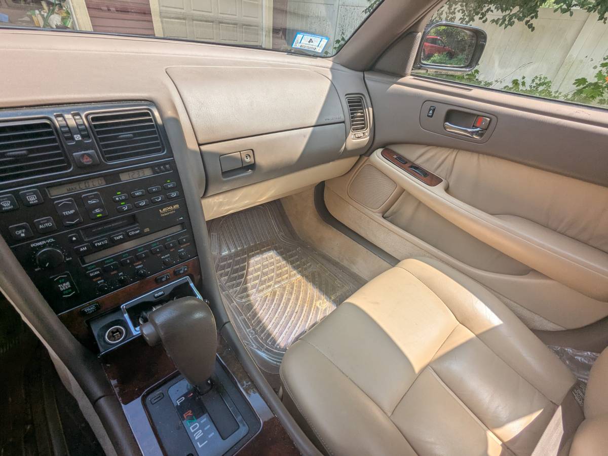 Lexus-ls400-1994-green-7