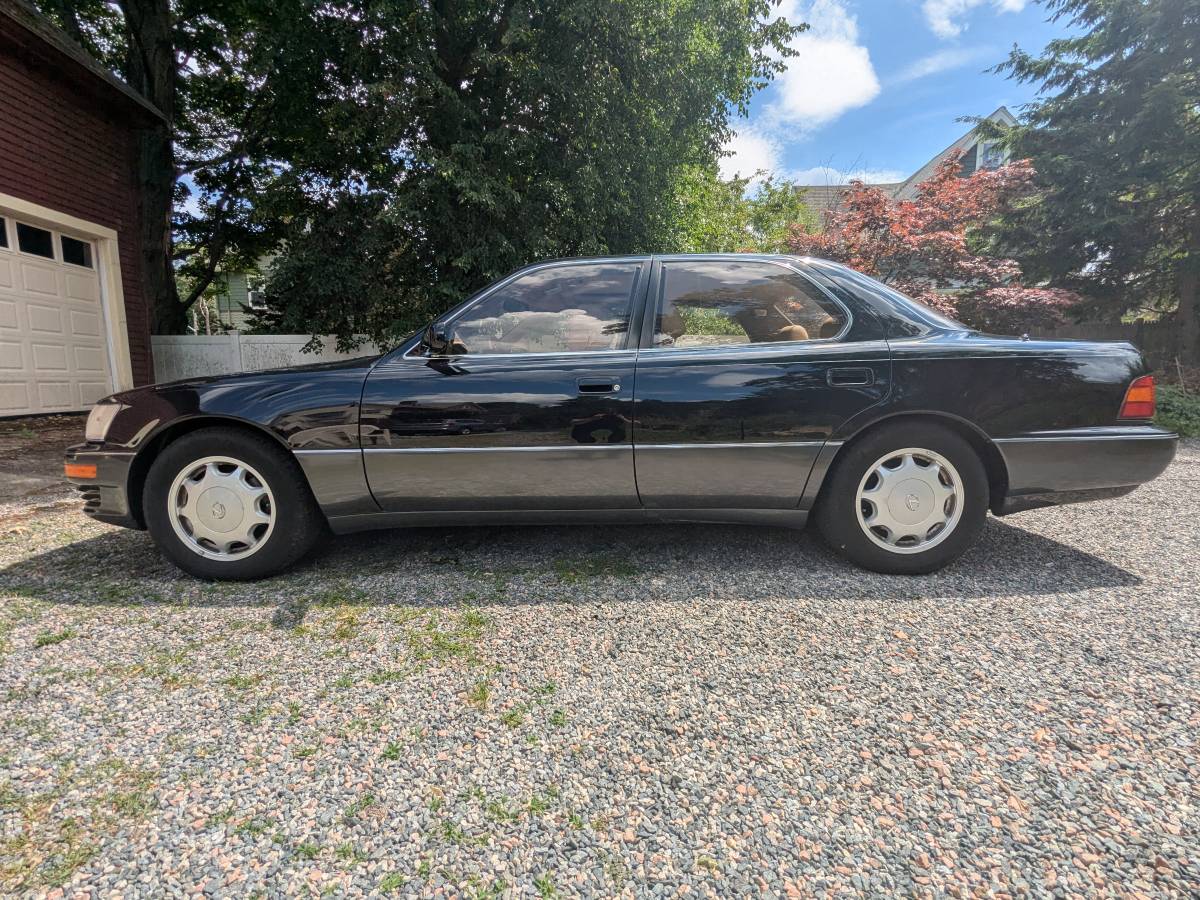 Lexus-ls400-1994-green