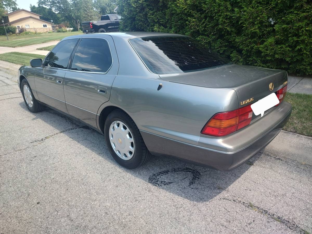 Lexus-ls400-1995-grey-13