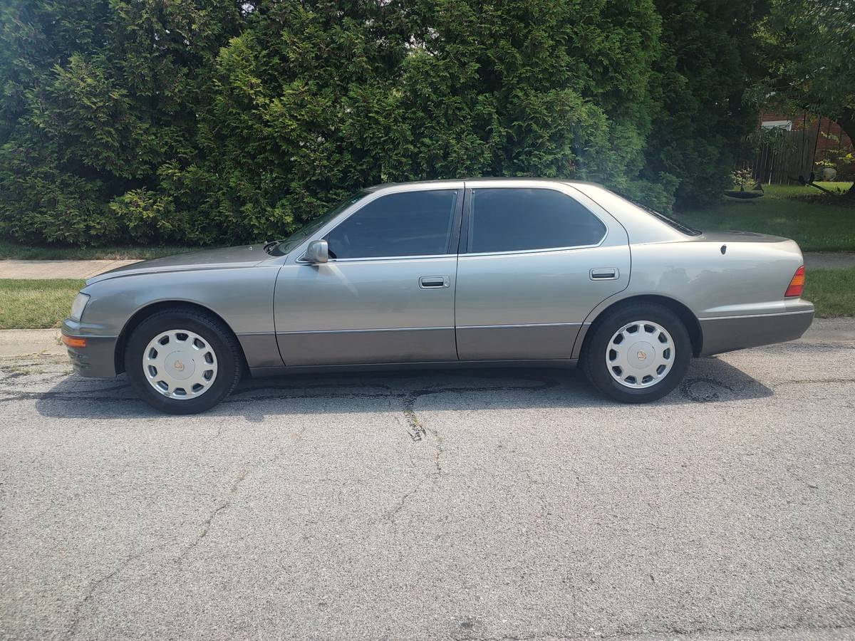 Lexus-ls400-1995-grey-15