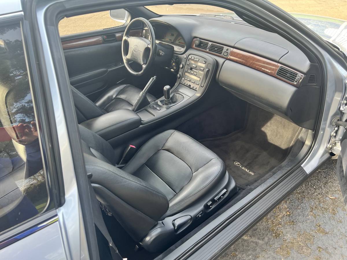 Lexus-sc300-grand-tourer-sport-coupe-1995-silver-5