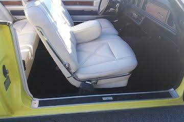 Lincoln-1971-yellow-2