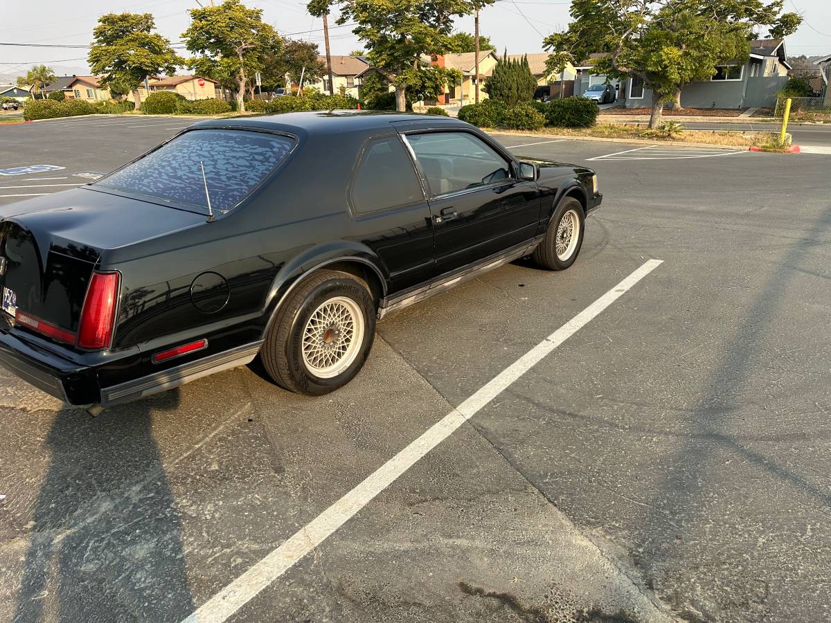 Lincoln-1988-10