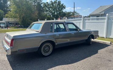 Lincoln-1988