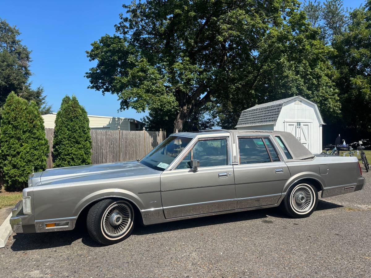 Lincoln-1988-4