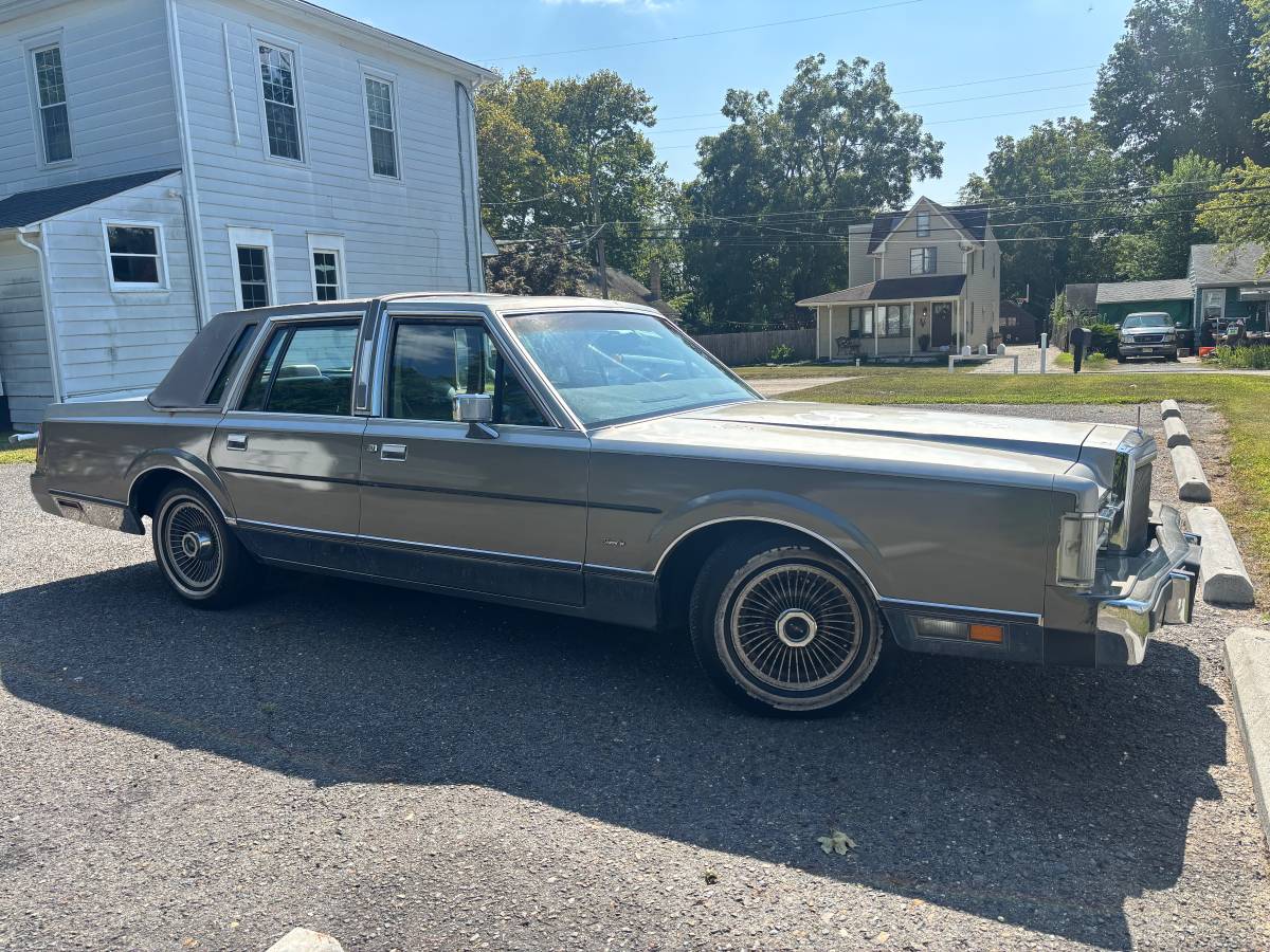Lincoln-1988-5