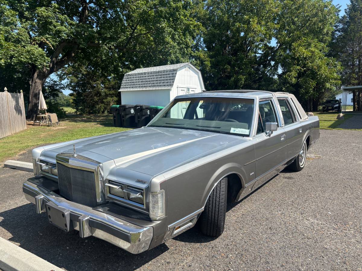 Lincoln-1988-6