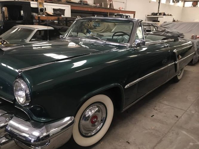 Lincoln-Capri-1953-Green-4