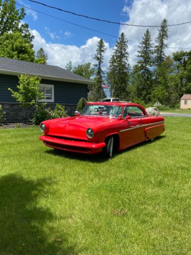Lincoln-Capri-1955-Red-Light-Gray-Leather-9