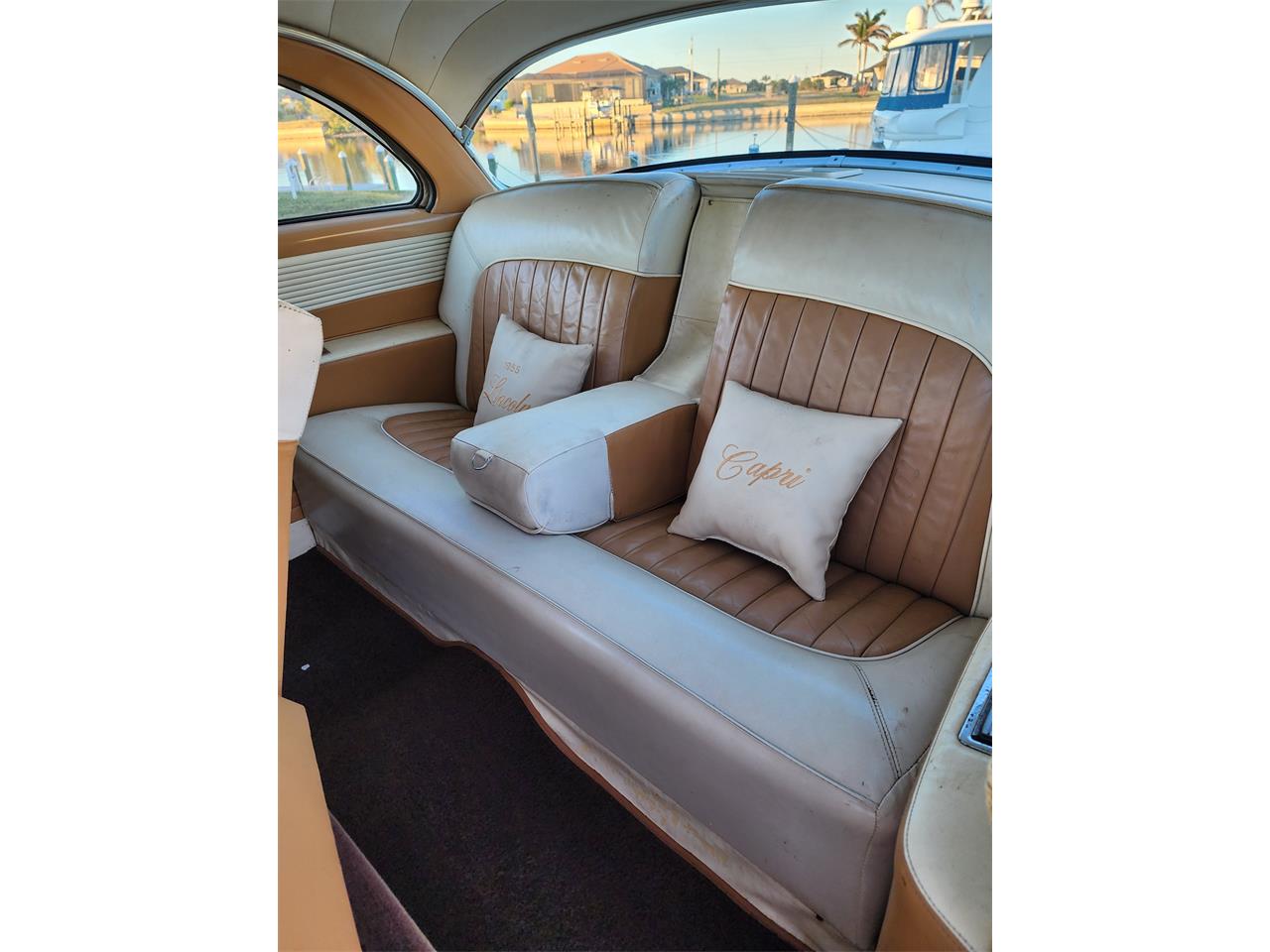 Lincoln-Capri-1955-beigewhite-beige-white-9