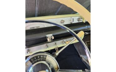 Lincoln-Capri-1955-yellowblack-yellowblack-11