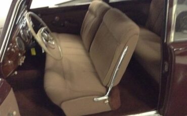 Lincoln-Continental-1941-Burgundy-Brown-47