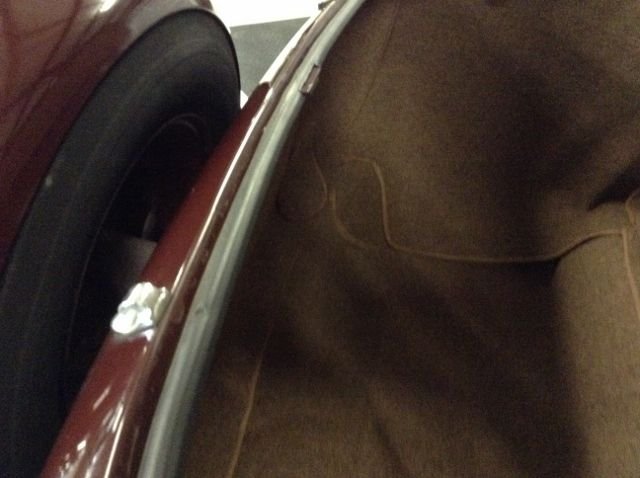 Lincoln-Continental-1941-Burgundy-Brown-5