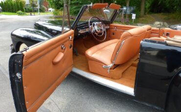 Lincoln-Continental-1947-Convertible-14
