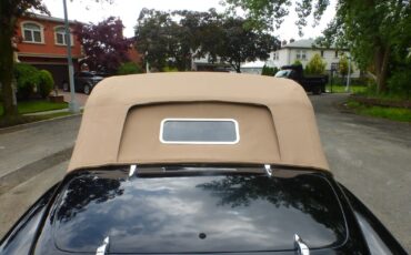 Lincoln-Continental-1947-Convertible-25