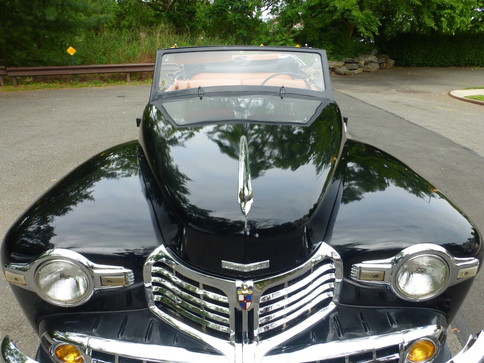 Lincoln-Continental-1947-Convertible-5