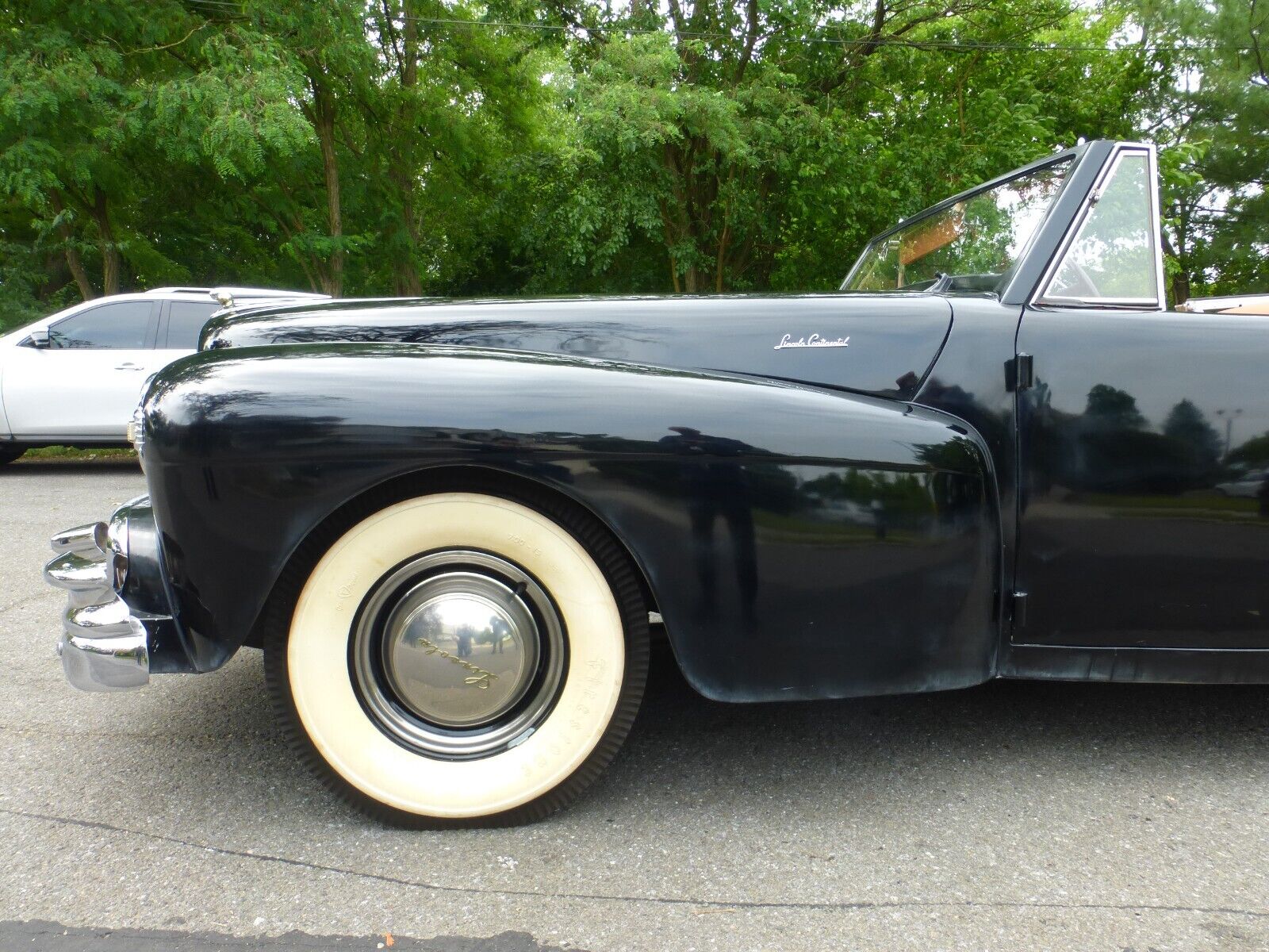 Lincoln-Continental-1947-Convertible-7