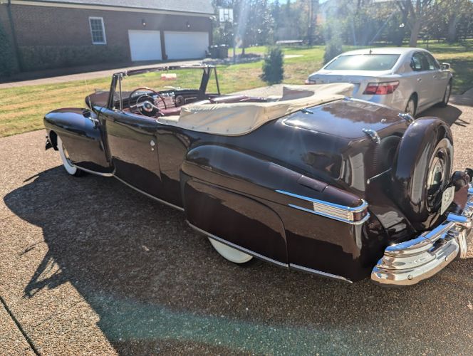 Lincoln-Continental-1947-Maroon-24