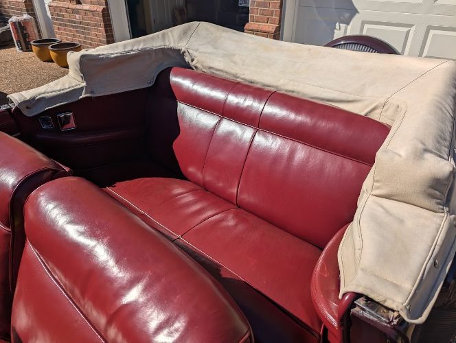 Lincoln-Continental-1947-Maroon-26
