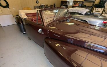 Lincoln-Continental-1947-Maroon-32