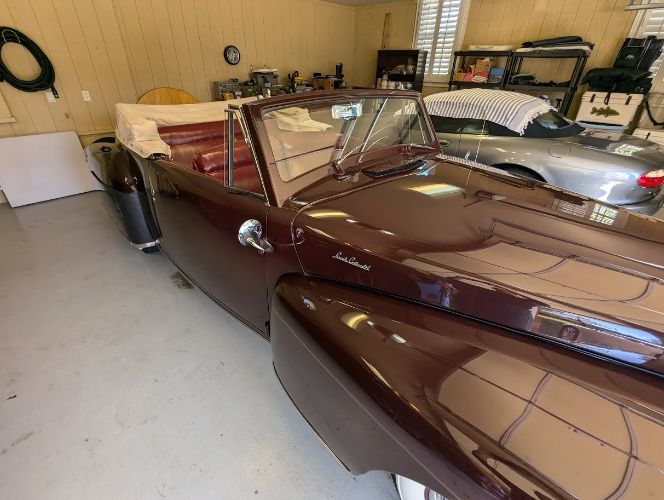 Lincoln-Continental-1947-Maroon-32