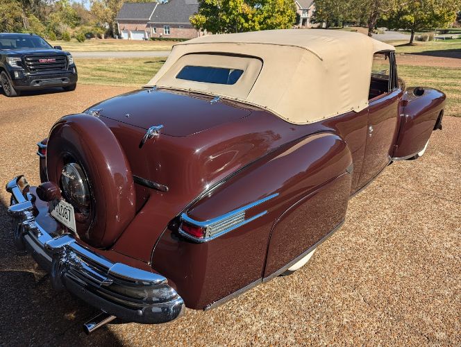 Lincoln-Continental-1947-Maroon-4