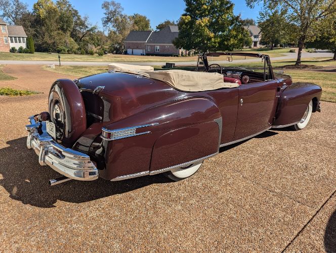 Lincoln-Continental-1947-Maroon-41
