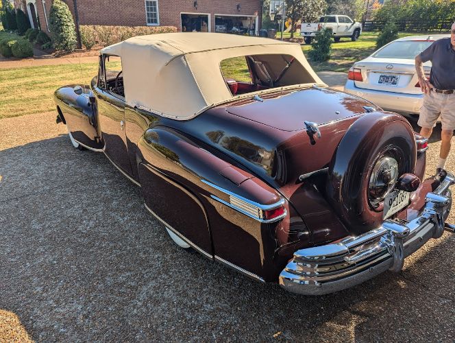 Lincoln-Continental-1947-Maroon-6