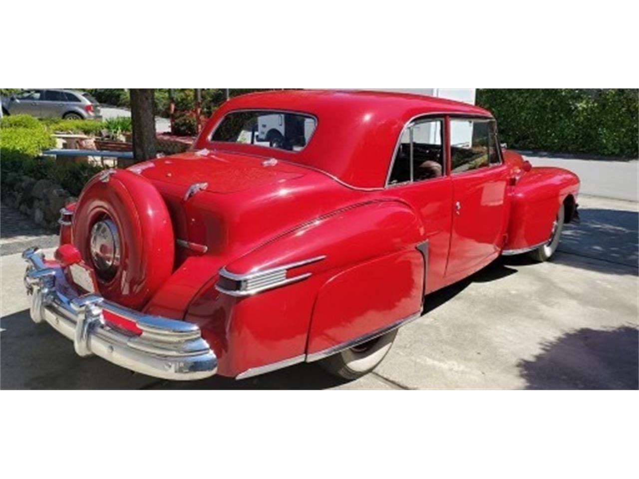 Lincoln-Continental-1947-Red-Light-Red-2