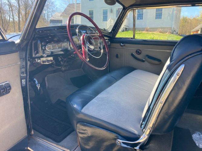 Lincoln-Continental-1948-9