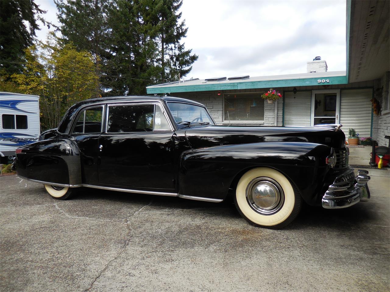 Lincoln-Continental-1948-Black-Gray-2