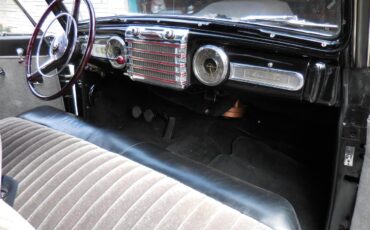 Lincoln-Continental-1948-Black-Gray-3