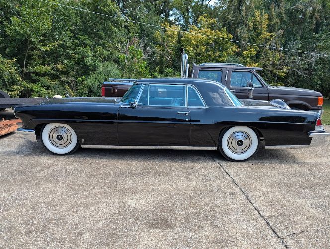 Lincoln-Continental-1956-1