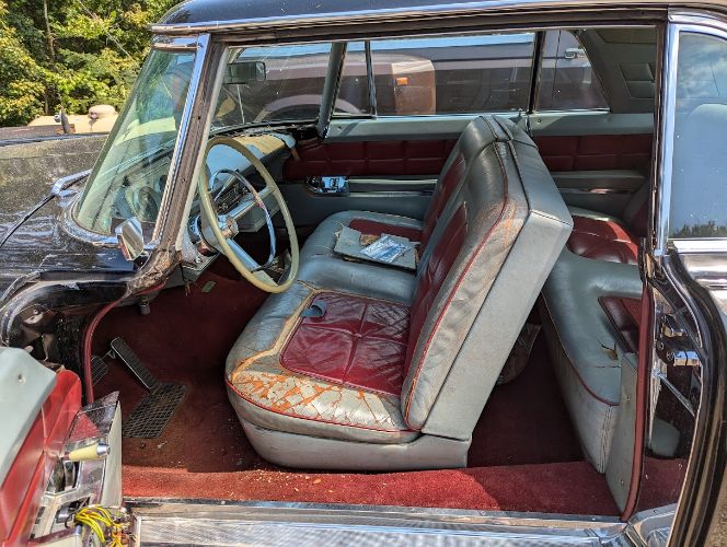Lincoln-Continental-1956-12