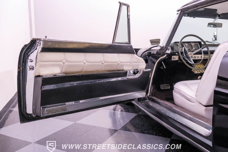 Lincoln-Continental-1956-Black-White-6
