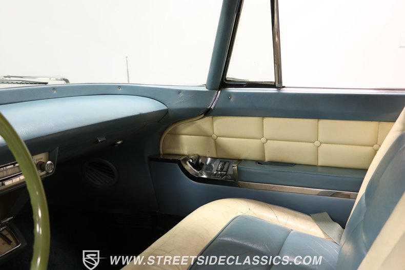 Lincoln-Continental-1956-White-White-16