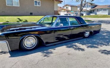 Lincoln-Continental-1963
