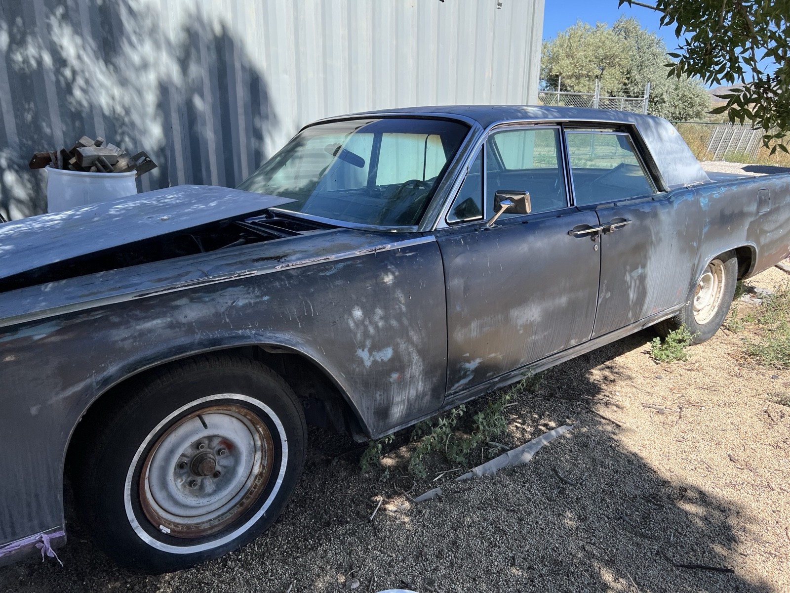 Lincoln-Continental-1964-9