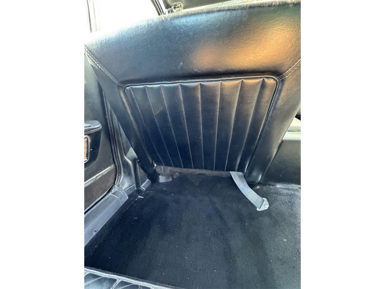 Lincoln-Continental-1965-Grey-Black-17