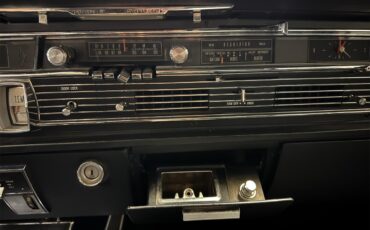 Lincoln-Continental-1965-Grey-Black-54
