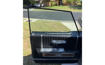 Lincoln-Continental-1965-Grey-Black-80